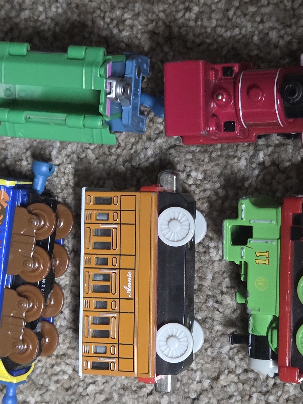 Lot Of 5 Thomas And Friends Metal Train Cars Engine